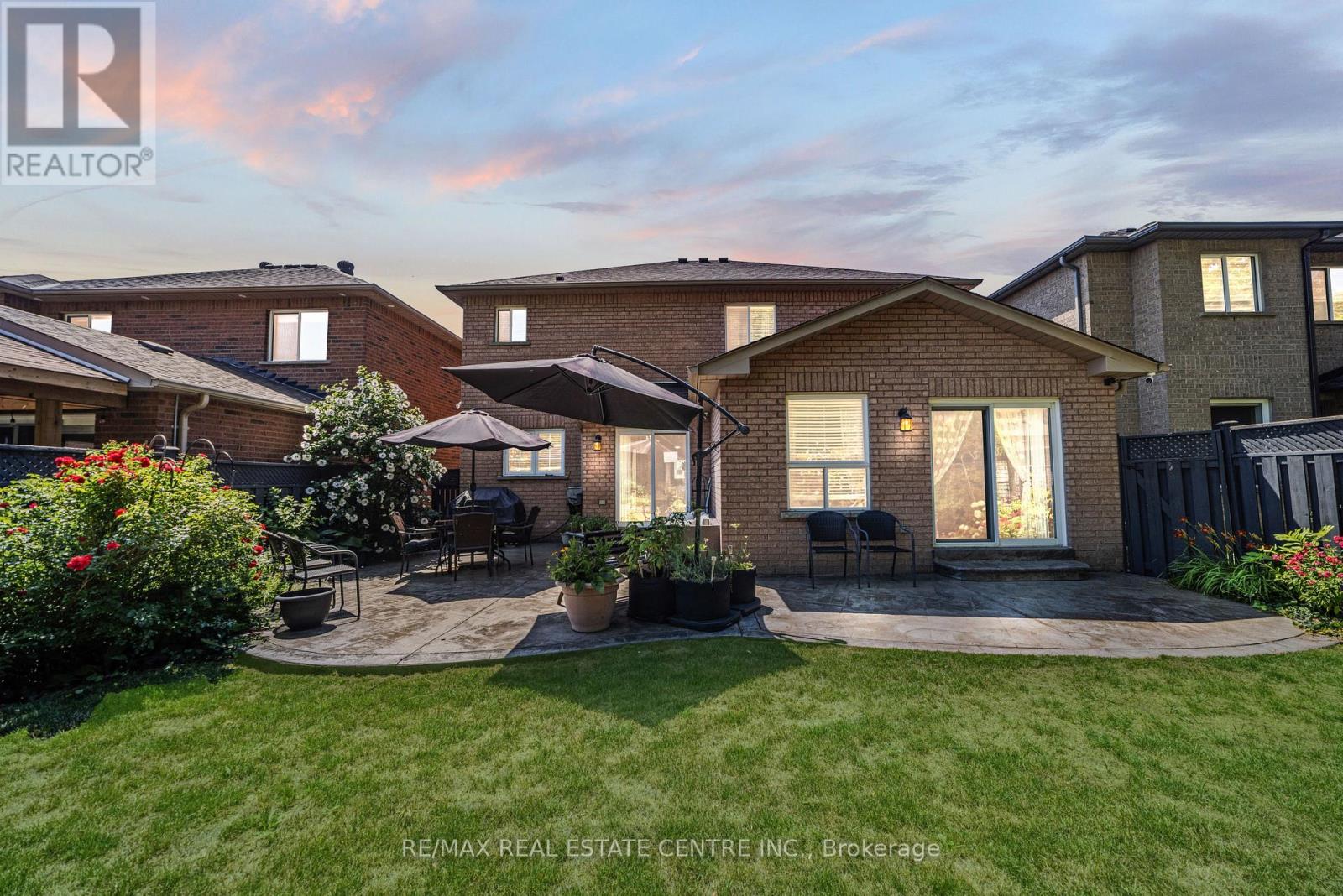 19 Hollowgrove Boulevard, Brampton (Vales Of Castlemore), Ontario  L6P 1B1 - Photo 46 - W12372180