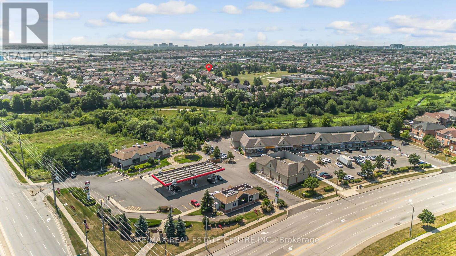 19 Hollowgrove Boulevard, Brampton (Vales Of Castlemore), Ontario  L6P 1B1 - Photo 49 - W12372180
