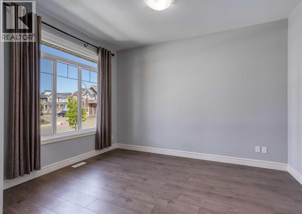68 Seton Terrace Se, Calgary, Alberta  T3M 2W1 - Photo 4 - A2240932