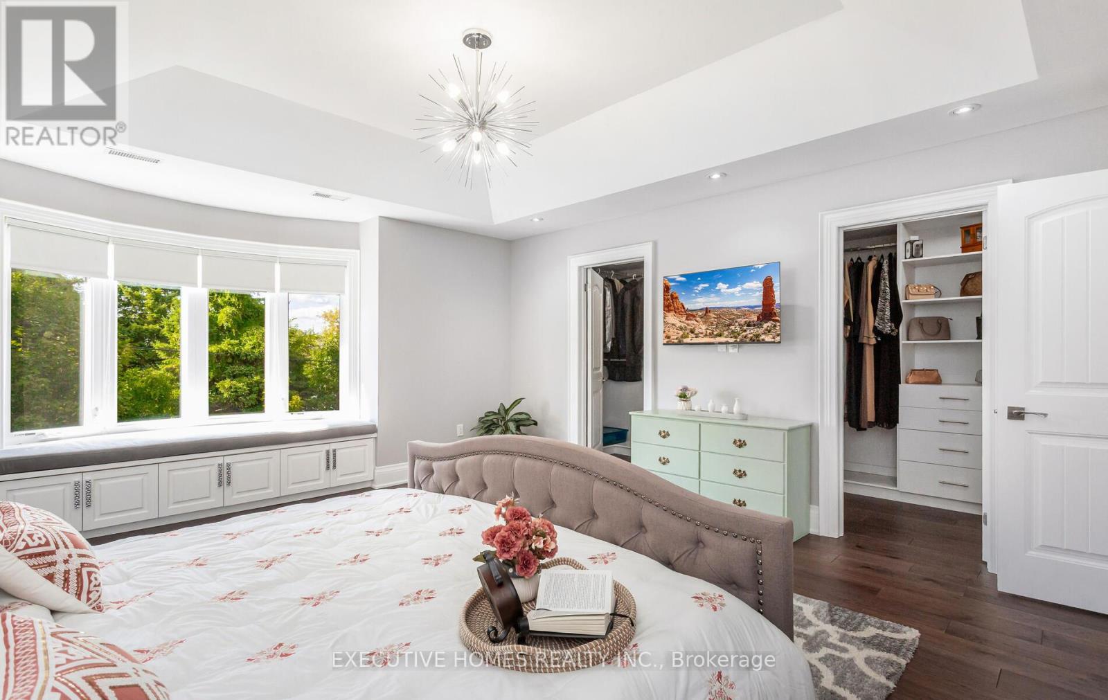 1469 Bridge Road, Oakville, Ontario  L6L 2E2 - Photo 25 - W12371667
