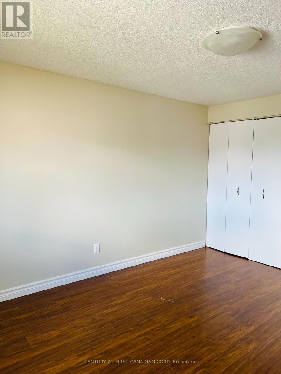 9 - 135 Belmont Drive, London South, Ontario  N6J 4J3 - Photo 18 - X12372217