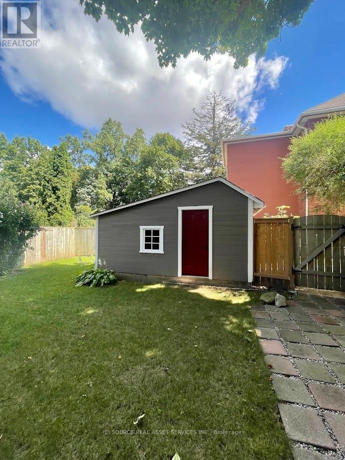 412 Grosvenor Street, London East, Ontario  N5Y 3S4 - Photo 35 - X12372190