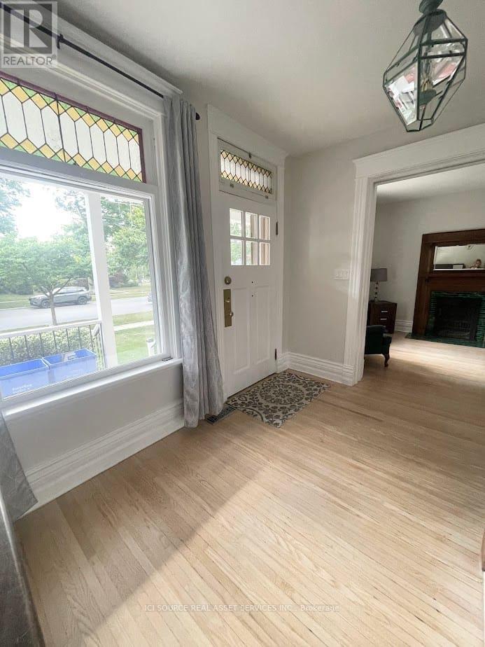 412 Grosvenor Street, London East, Ontario  N5Y 3S4 - Photo 4 - X12372190