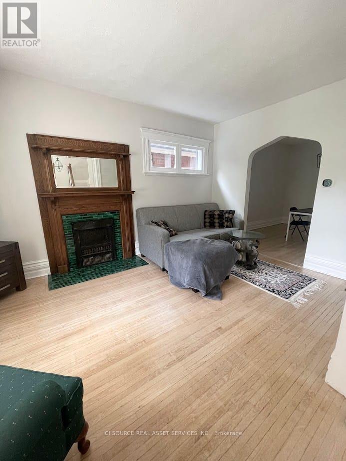 412 Grosvenor Street, London East, Ontario  N5Y 3S4 - Photo 7 - X12372190