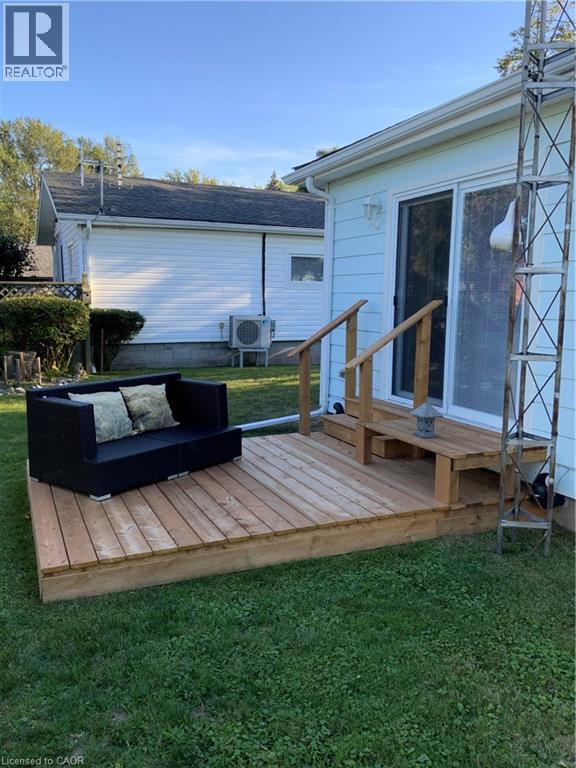 25 First Street, Long Point, Ontario  N0E 1M0 - Photo 2 - 40764149