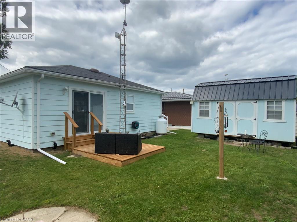 25 First Street, Long Point, Ontario  N0E 1M0 - Photo 3 - 40764149