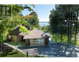 11 Crestwood Drive, Barrie (North Shore), Ca