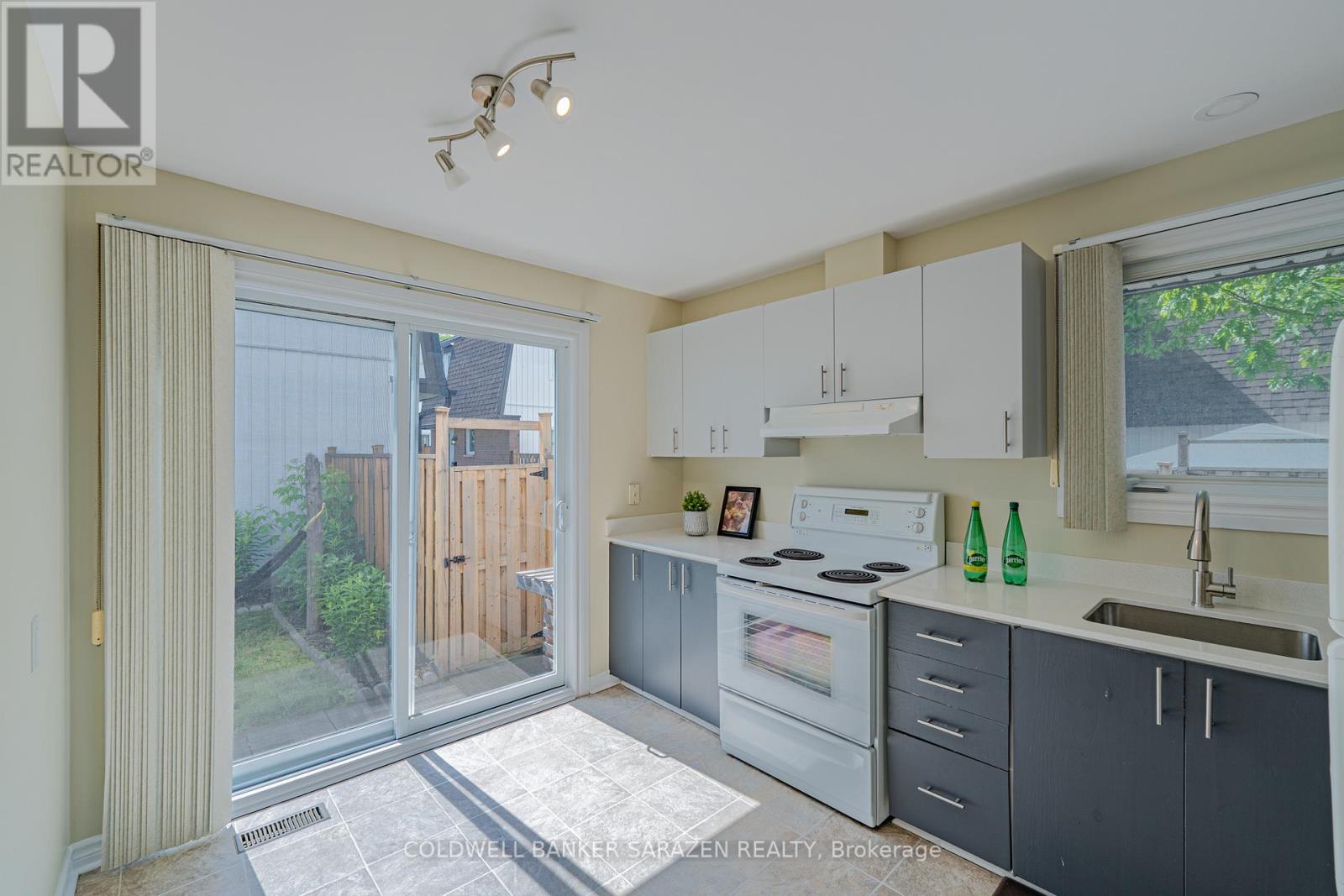 65 - 837 Eastvale Drive, Ottawa, Ontario  K1J 7T5 - Photo 19 - X12372224