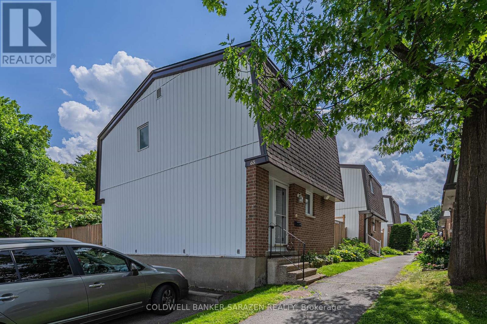 65 - 837 Eastvale Drive, Ottawa, Ontario  K1J 7T5 - Photo 2 - X12372224