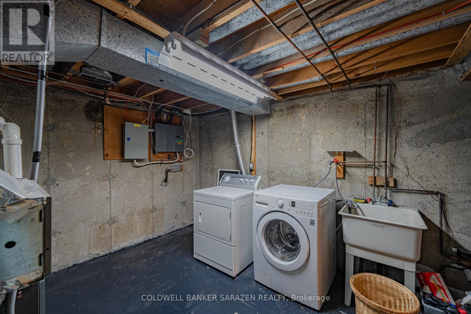 65 - 837 Eastvale Drive, Ottawa, Ontario  K1J 7T5 - Photo 40 - X12372224