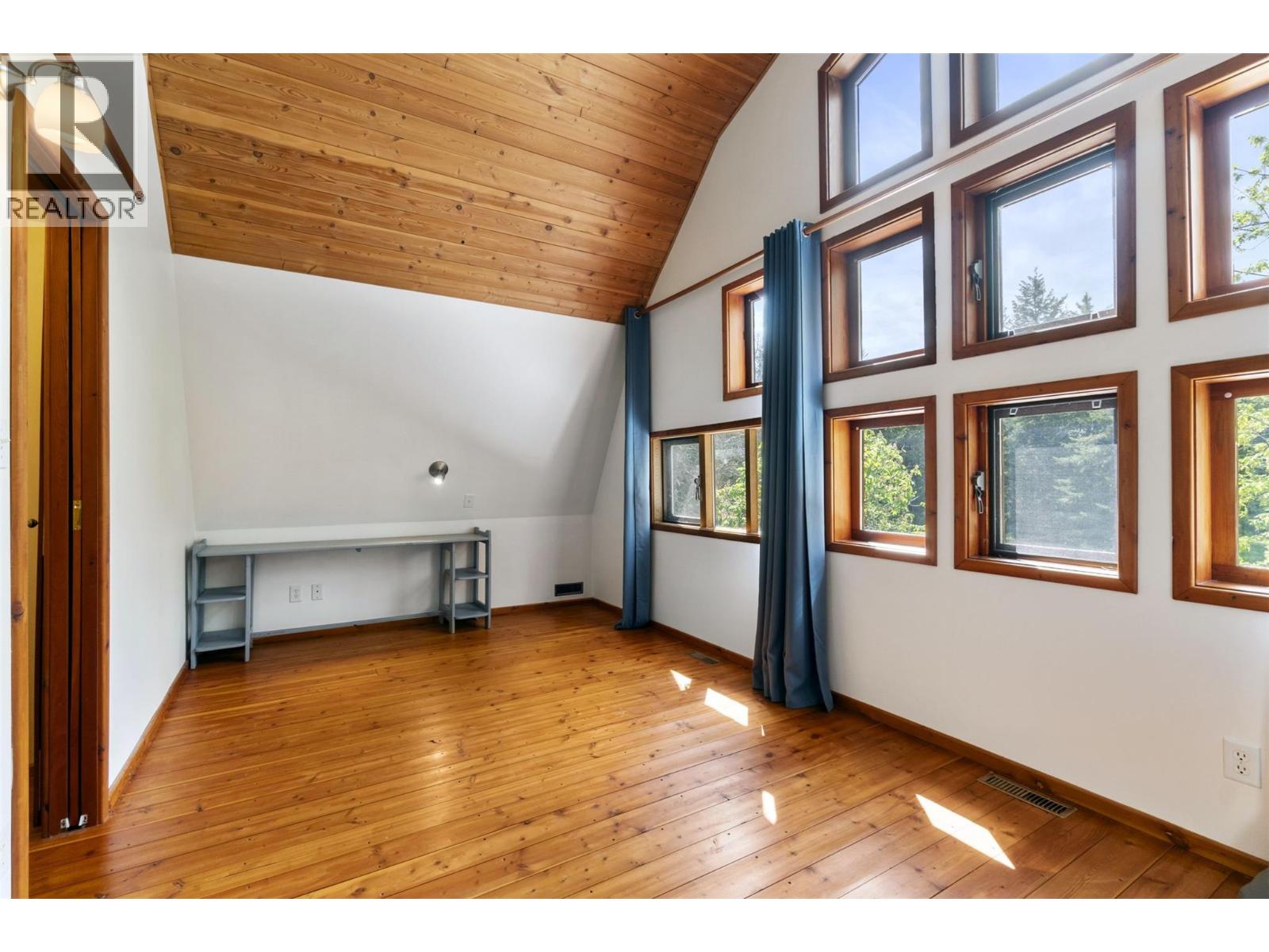 3971 30 Street Ne, Salmon Arm, British Columbia  V1E 3L1 - Photo 63 - 10348035