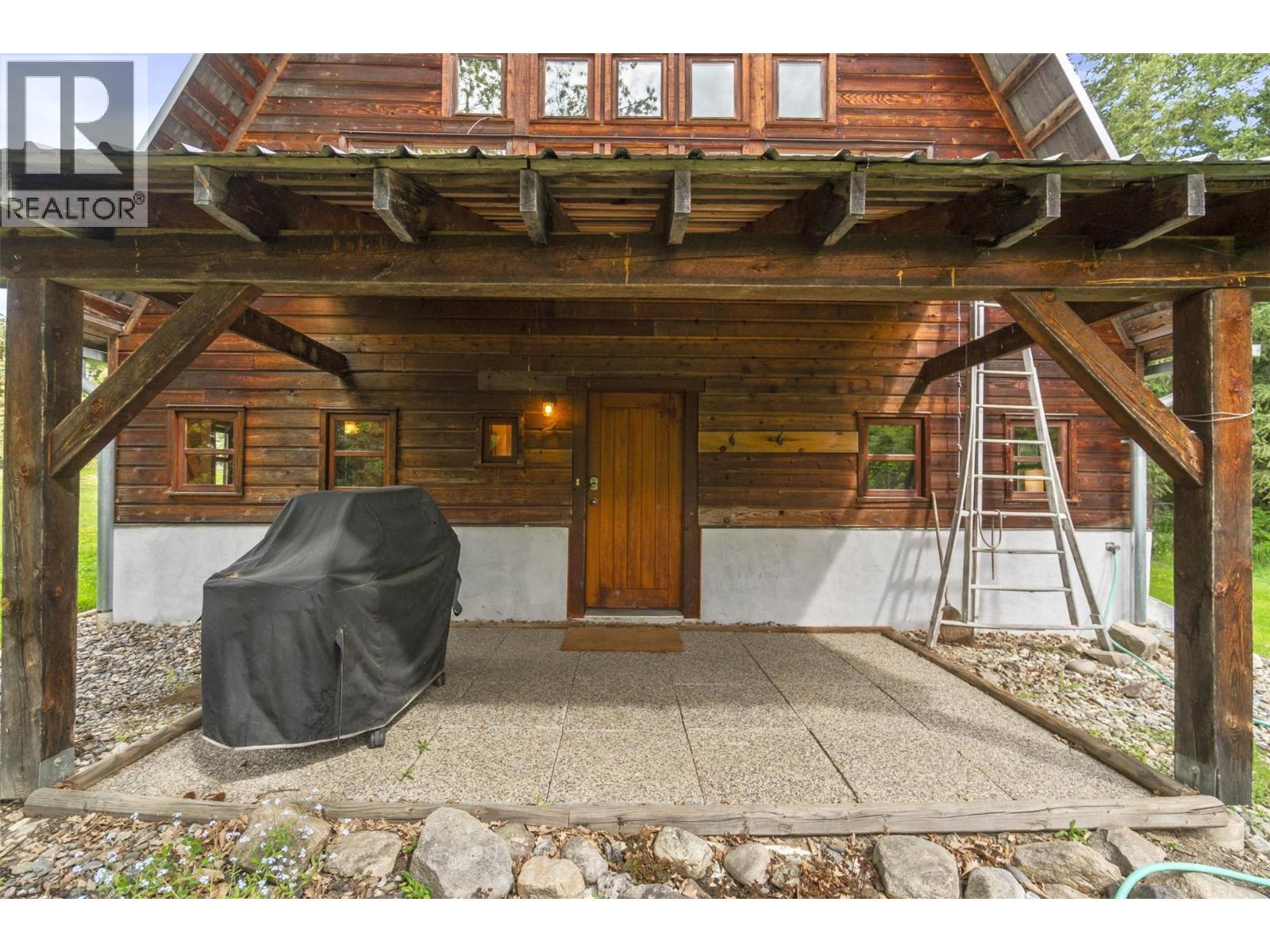 3971 30 Street Ne, Salmon Arm, British Columbia  V1E 3L1 - Photo 62 - 10348035