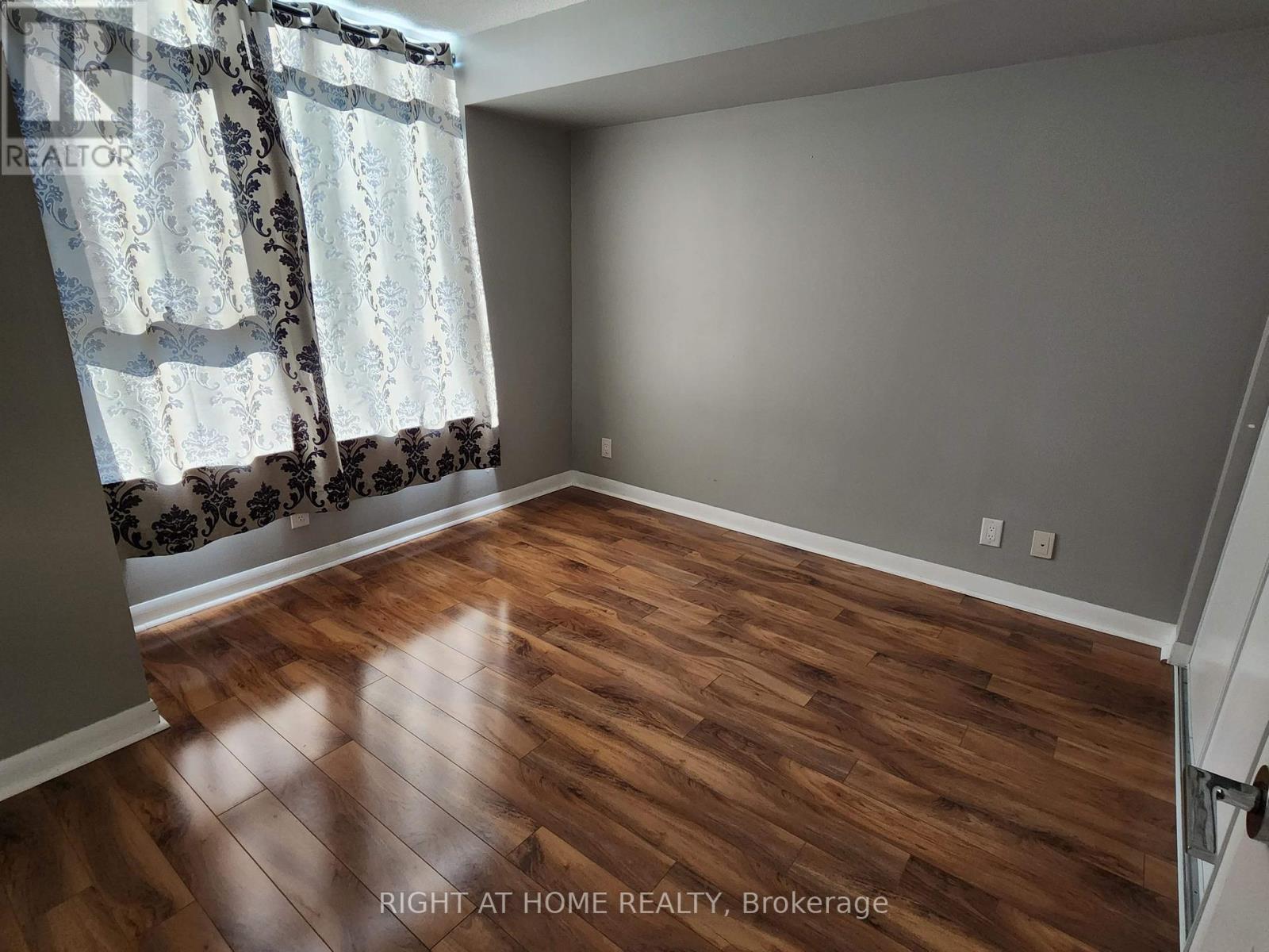 2009 - 190 Borough Drive, Toronto, Ontario  M1P 0B6 - Photo 24 - E12372234