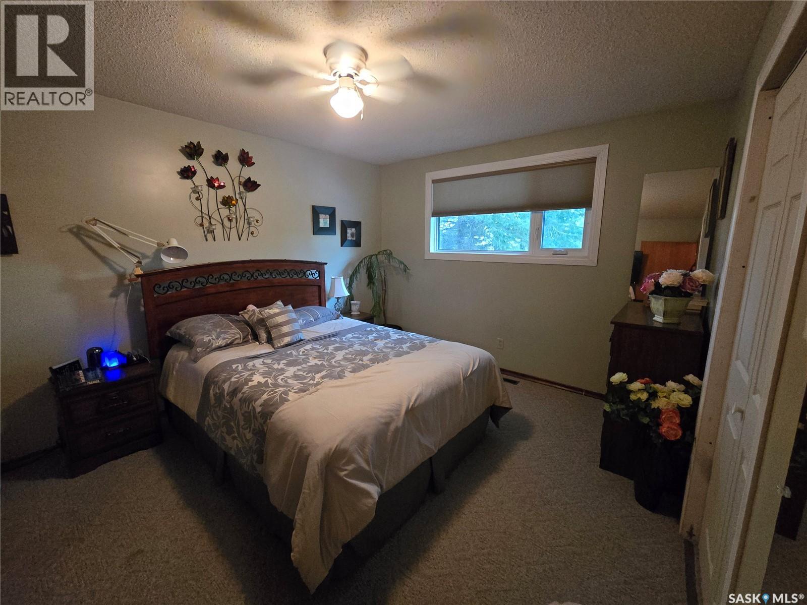 808 Assiniboia Avenue, Stoughton, Saskatchewan  S0G 4T0 - Photo 25 - SK015091