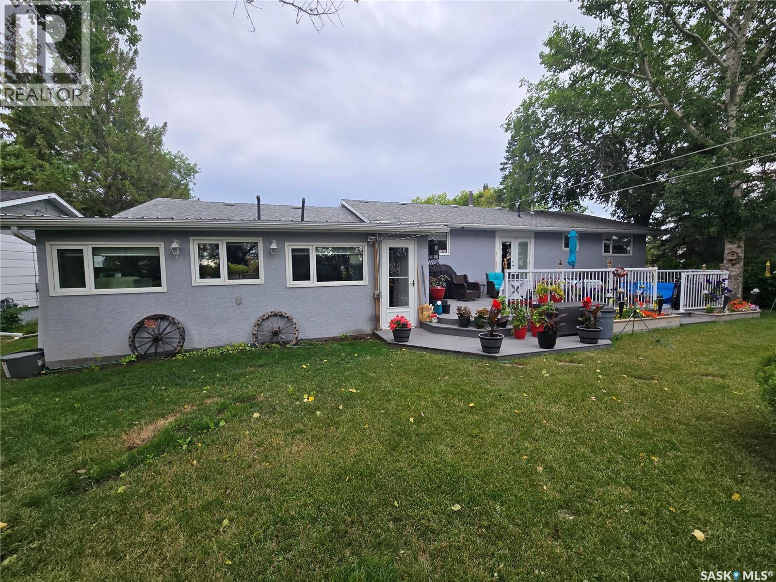 808 Assiniboia Avenue, Stoughton, Saskatchewan  S0G 4T0 - Photo 8 - SK015091