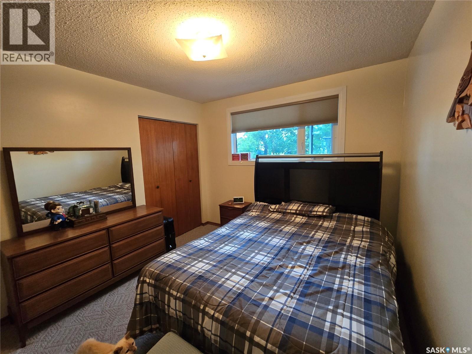 808 Assiniboia Avenue, Stoughton, Saskatchewan  S0G 4T0 - Photo 20 - SK015091