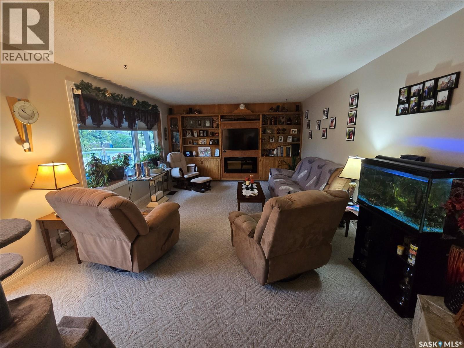 808 Assiniboia Avenue, Stoughton, Saskatchewan  S0G 4T0 - Photo 16 - SK015091