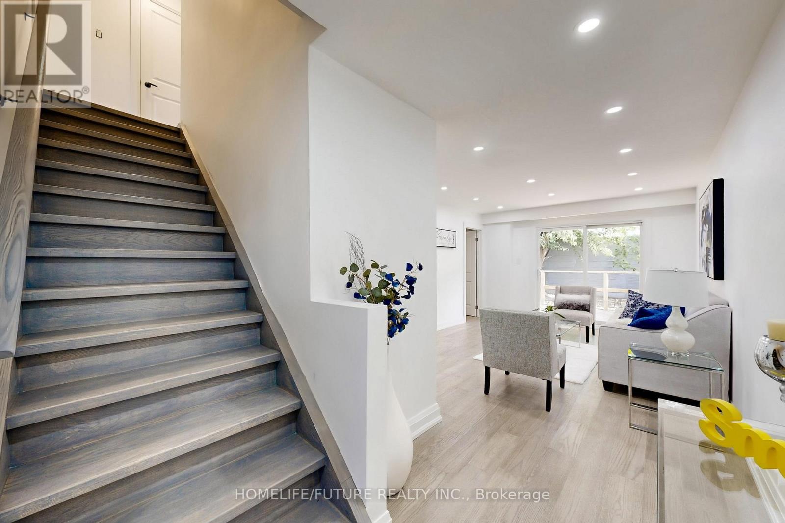 65 Heaslip Terrace, Toronto, Ontario  M1T 1W8 - Photo 10 - E12369349