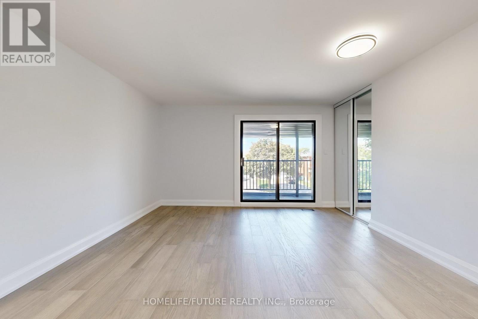 65 Heaslip Terrace, Toronto, Ontario  M1T 1W8 - Photo 11 - E12369349