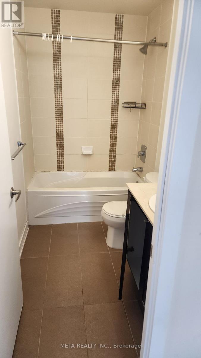 4204 - 4070 Confederation Park, Mississauga, Ontario  L5B 0E9 - Photo 3 - W12372246