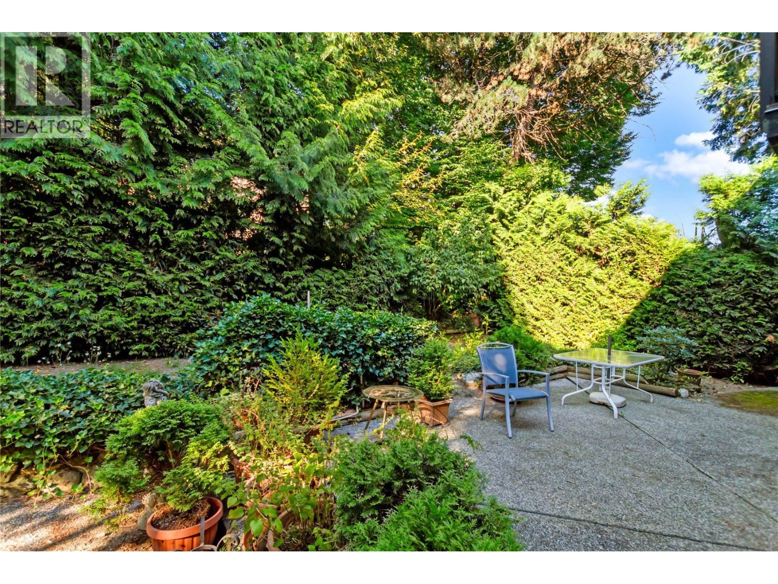 340 Hickey Drive, Coquitlam, British Columbia  V3K 6C6 - Photo 22 - R3040805