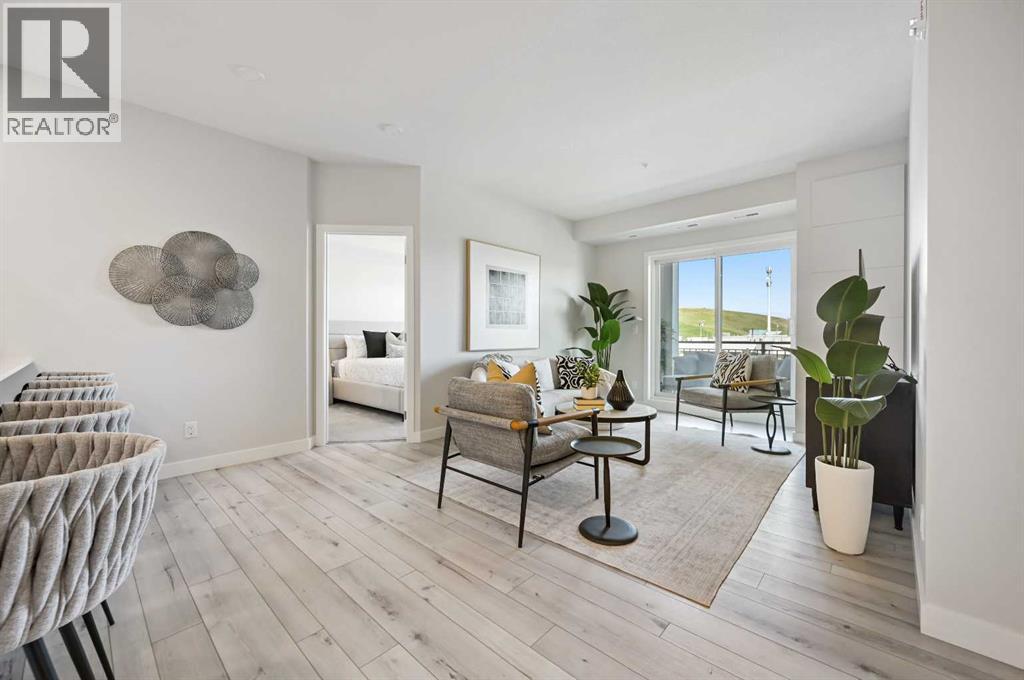 Property at 310, 255 Les Jardins Park SE image 4