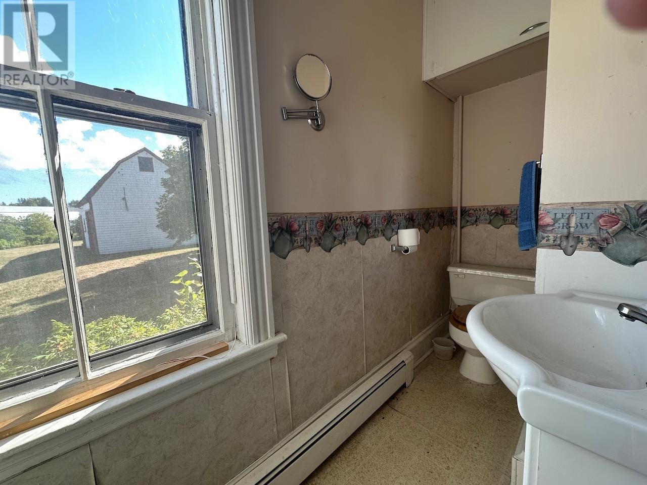 7729 St Peters Road, Morell, Prince Edward Island  C0A 1S0 - Photo 9 - 202522017