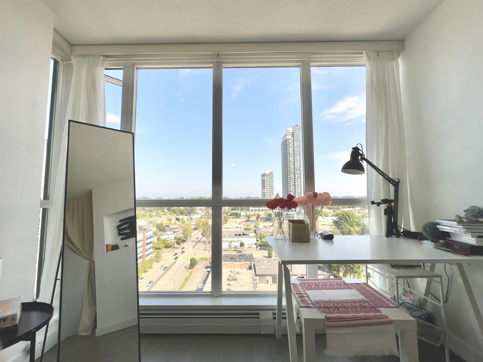 1812 10777 University Drive, Surrey, British Columbia  V3T 0E6 - Photo 5 - R3040997