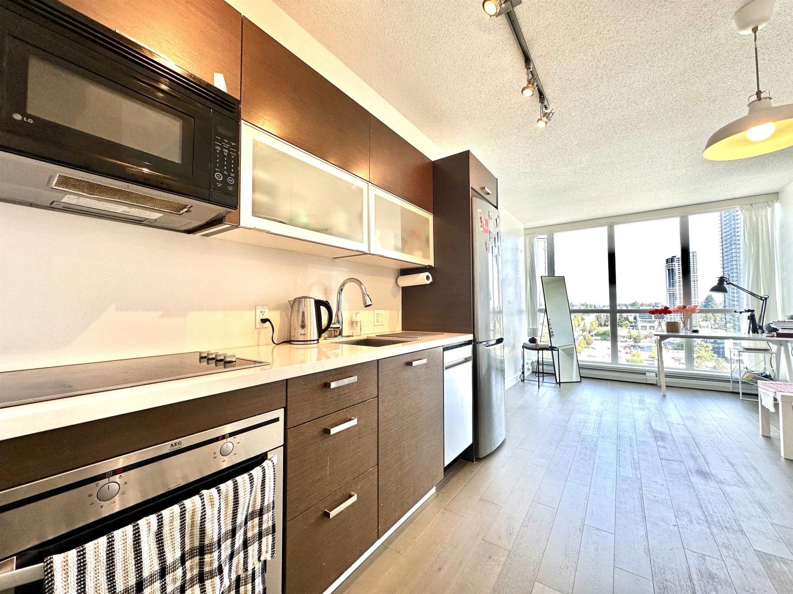 1812 10777 University Drive, Surrey, British Columbia  V3T 0E6 - Photo 10 - R3040997