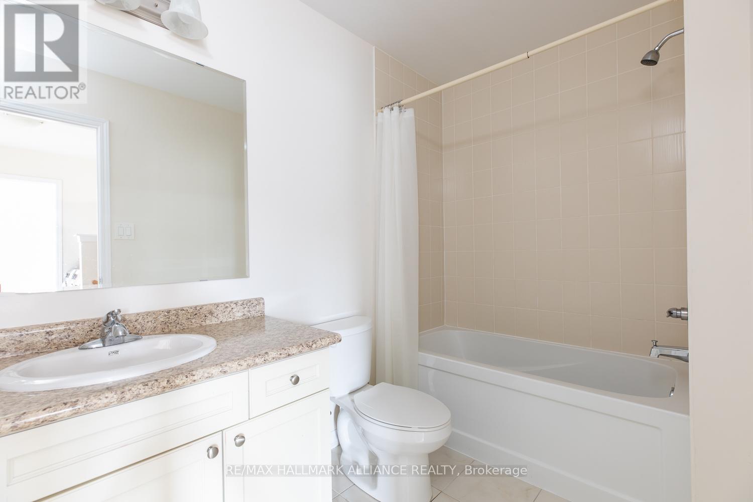 142 Baycliffe Crescent, Brampton, Ontario  L7A 3Z3 - Photo 7 - W12372023