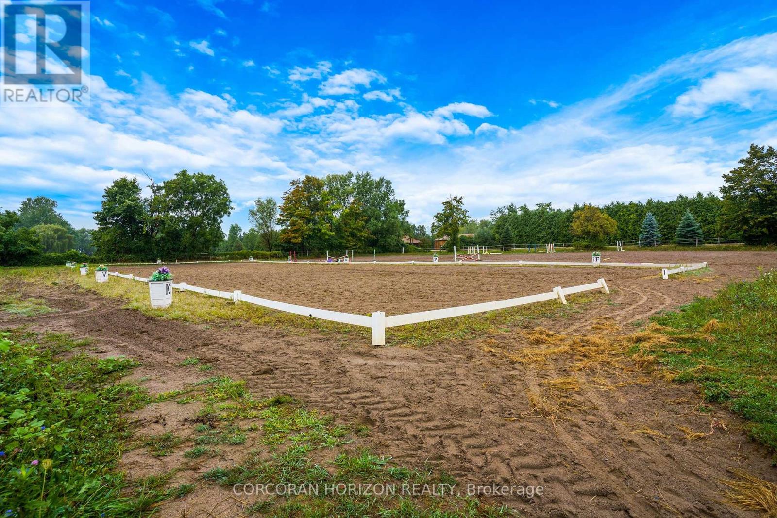 1374 5th Concession Road W, Hamilton, Ontario  L0R 2H2 - Photo 39 - X12369239