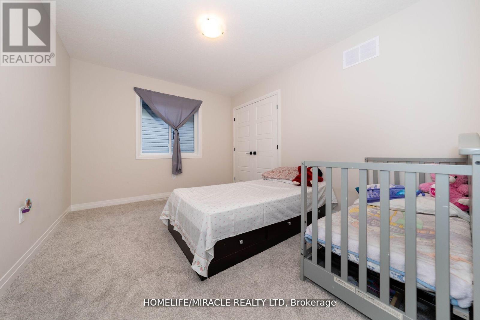 139 Siebert Avenue, Kitchener, Ontario  N2C 2A5 - Photo 10 - X12372265