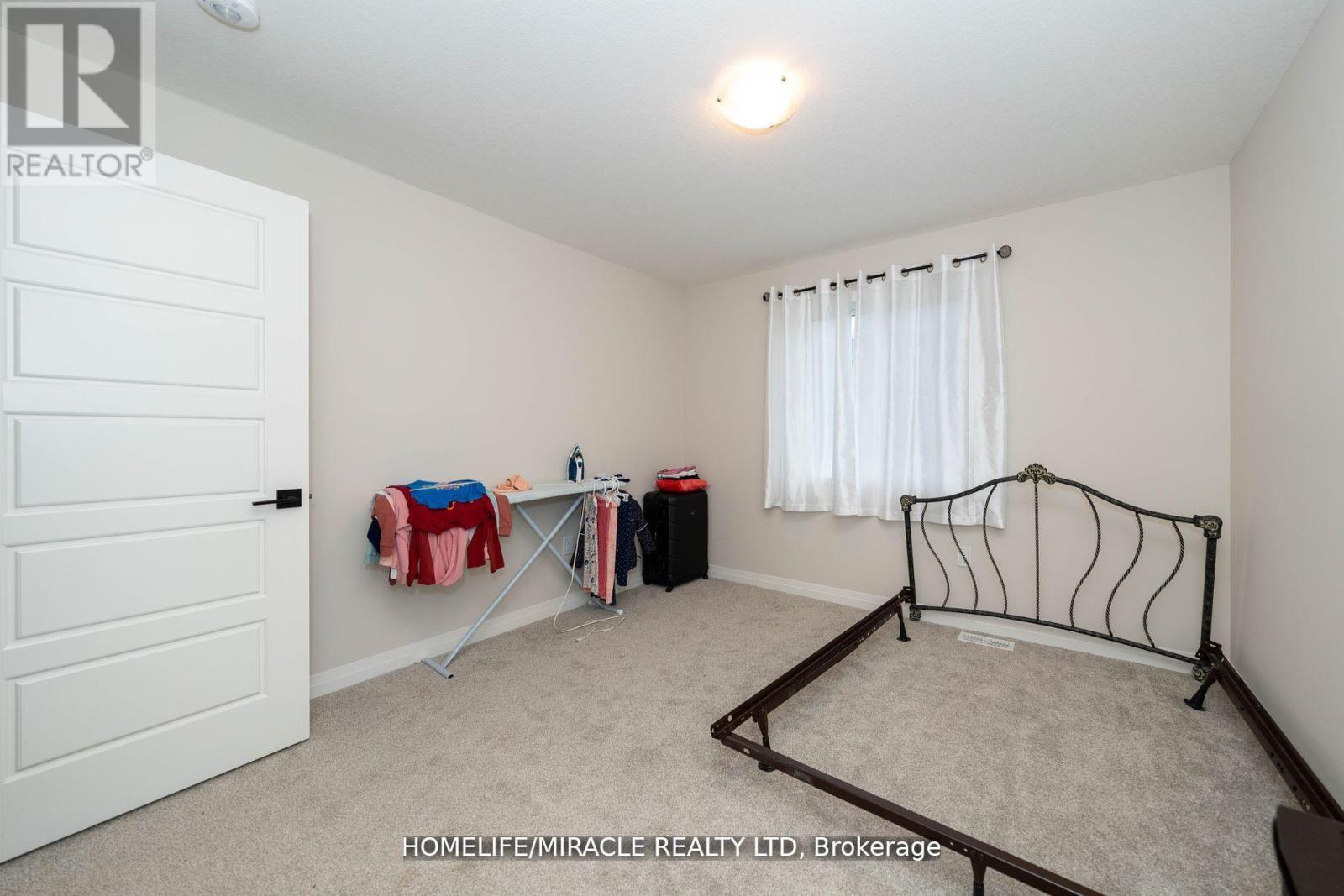 139 Siebert Avenue, Kitchener, Ontario  N2C 2A5 - Photo 14 - X12372265