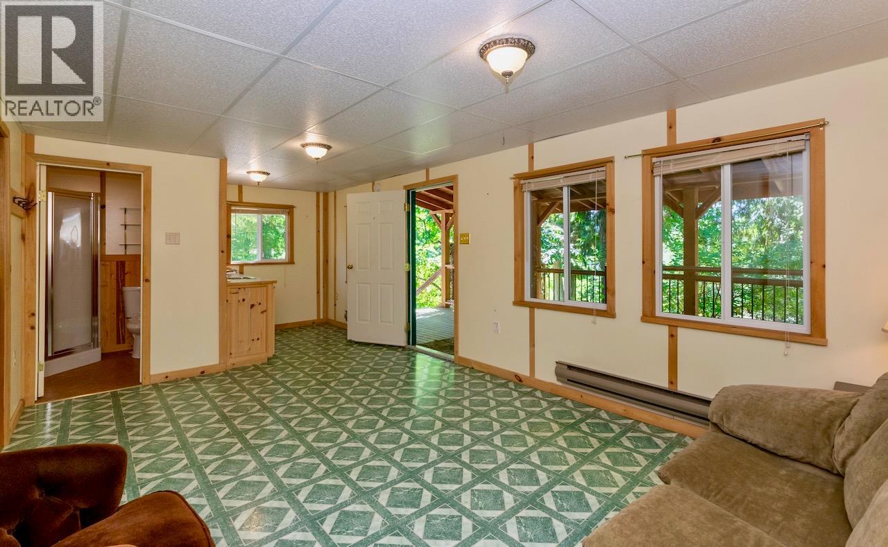 5244 Meadow Creek Road, Celista, British Columbia  V0E 1M6 - Photo 49 - 10355321