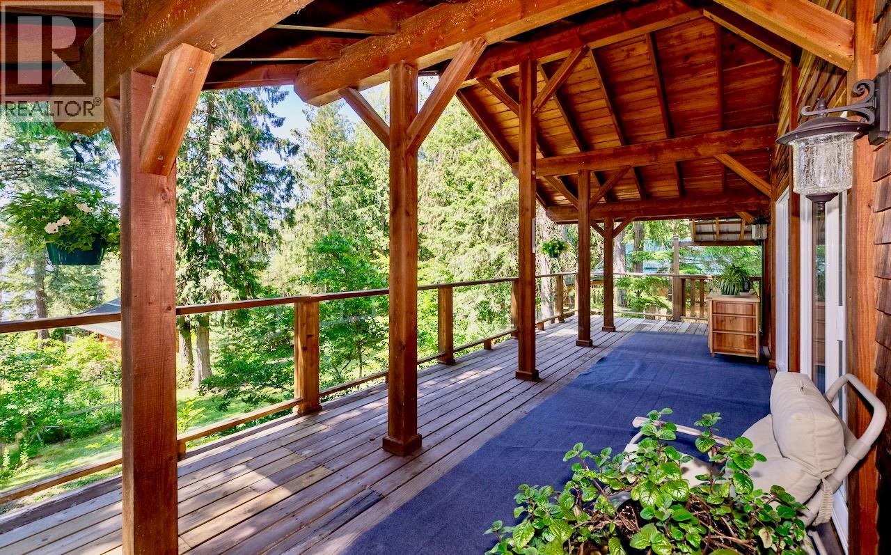 5244 Meadow Creek Road, Celista, British Columbia  V0E 1M6 - Photo 24 - 10355321