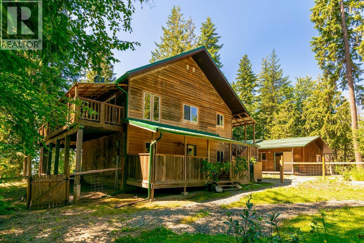 5244 Meadow Creek Road, Celista, British Columbia  V0E 1M6 - Photo 43 - 10355321