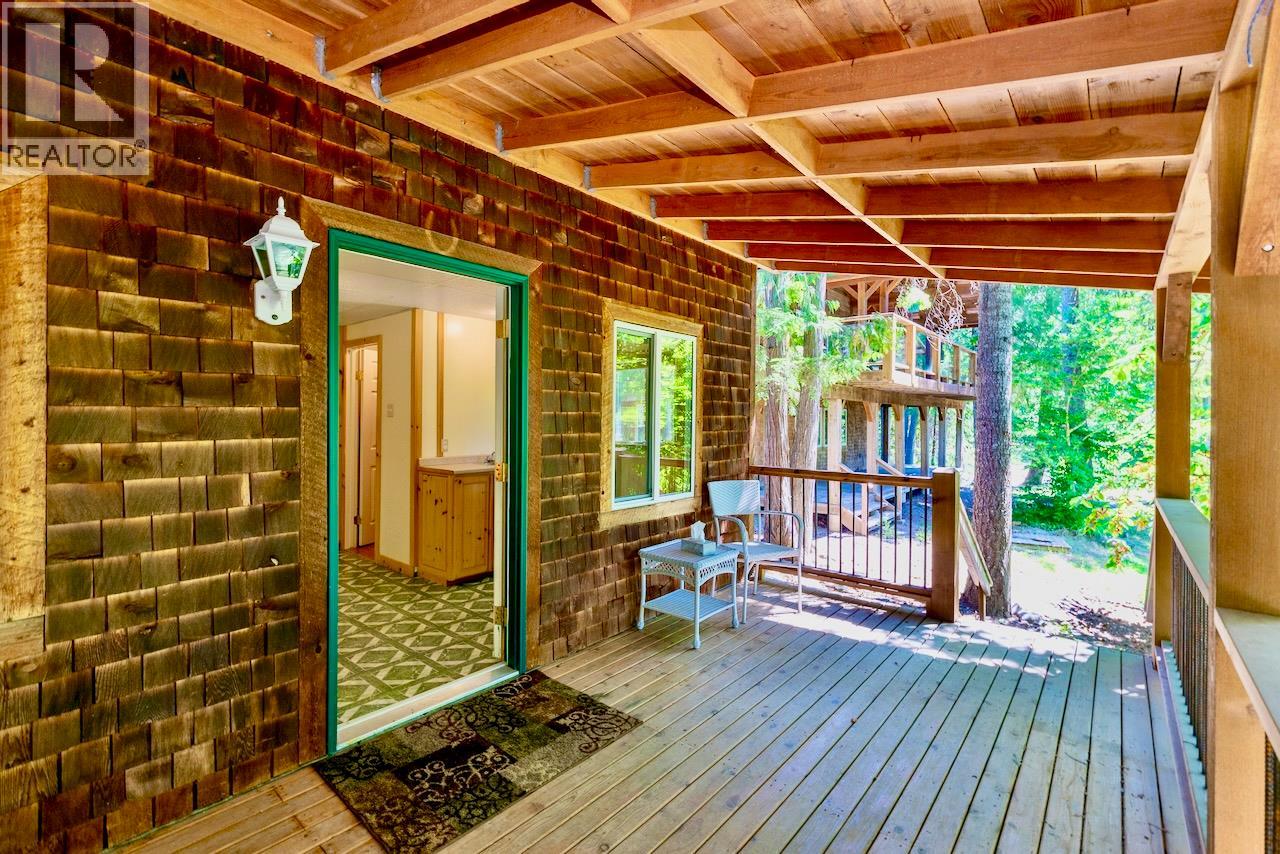 5244 Meadow Creek Road, Celista, British Columbia  V0E 1M6 - Photo 55 - 10355321