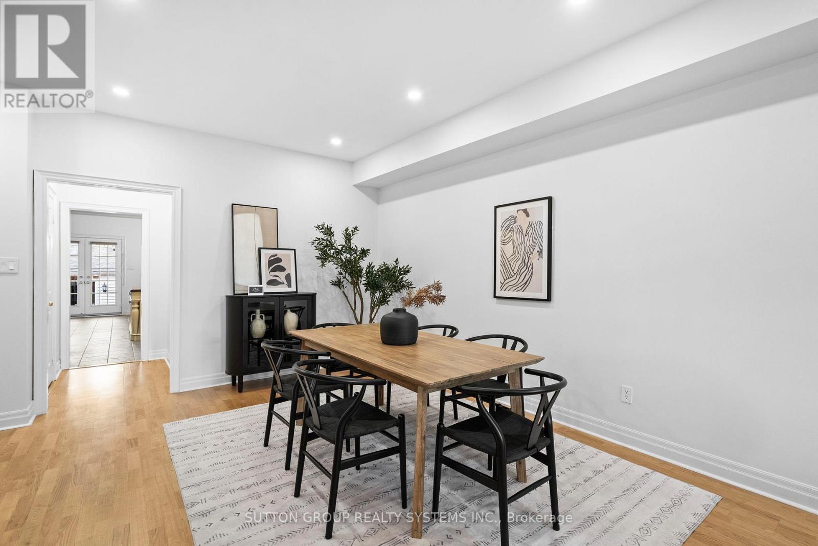 Property at 45 ALGARVE CRESCENT image 5