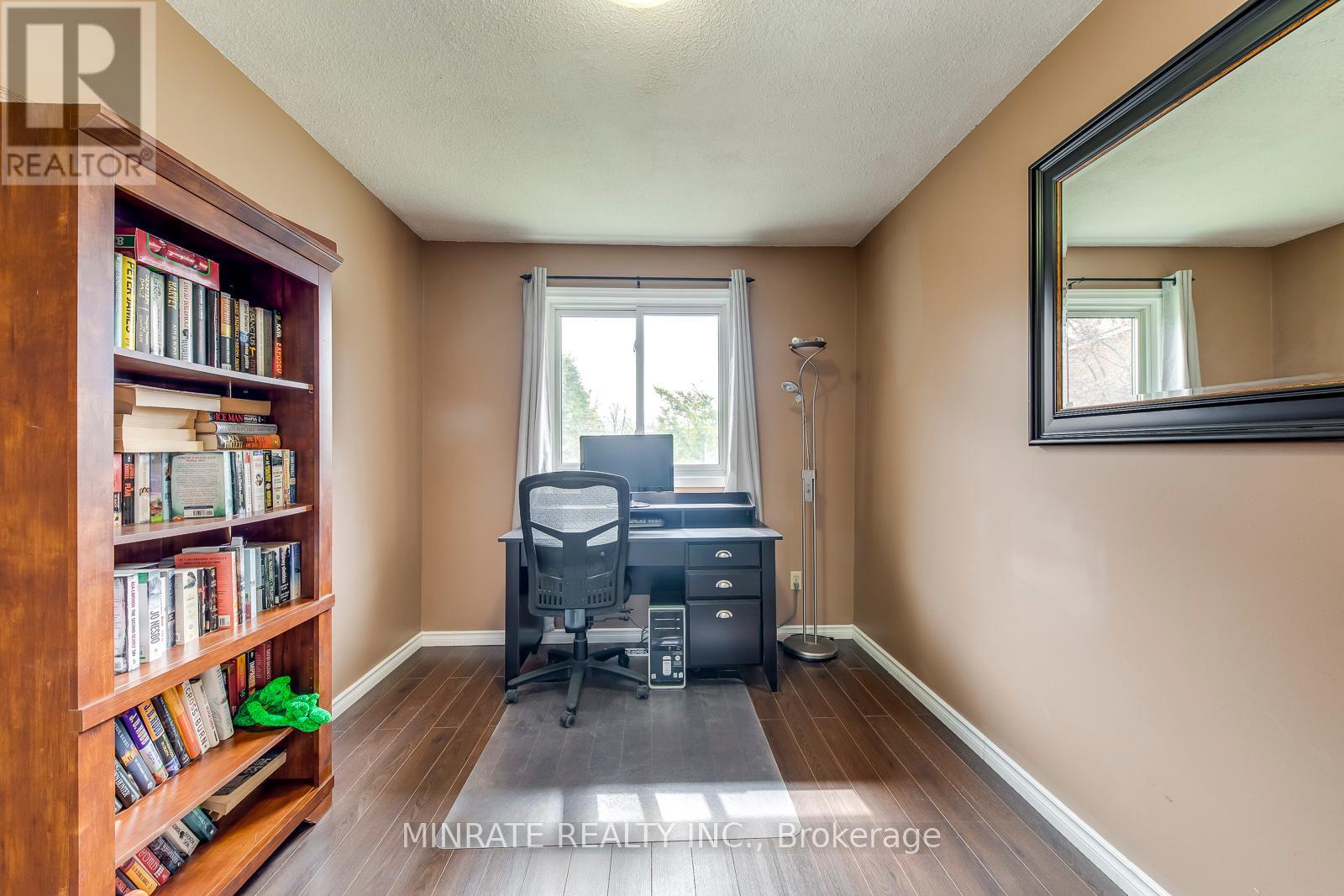 14 - 1548 Newlands Crescent, Burlington, Ontario  L7M 1V6 - Photo 13 - W12372286