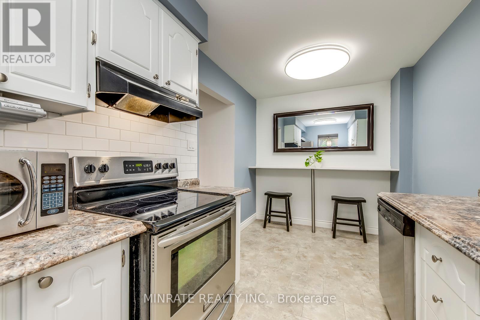 14 - 1548 Newlands Crescent, Burlington, Ontario  L7M 1V6 - Photo 8 - W12372286