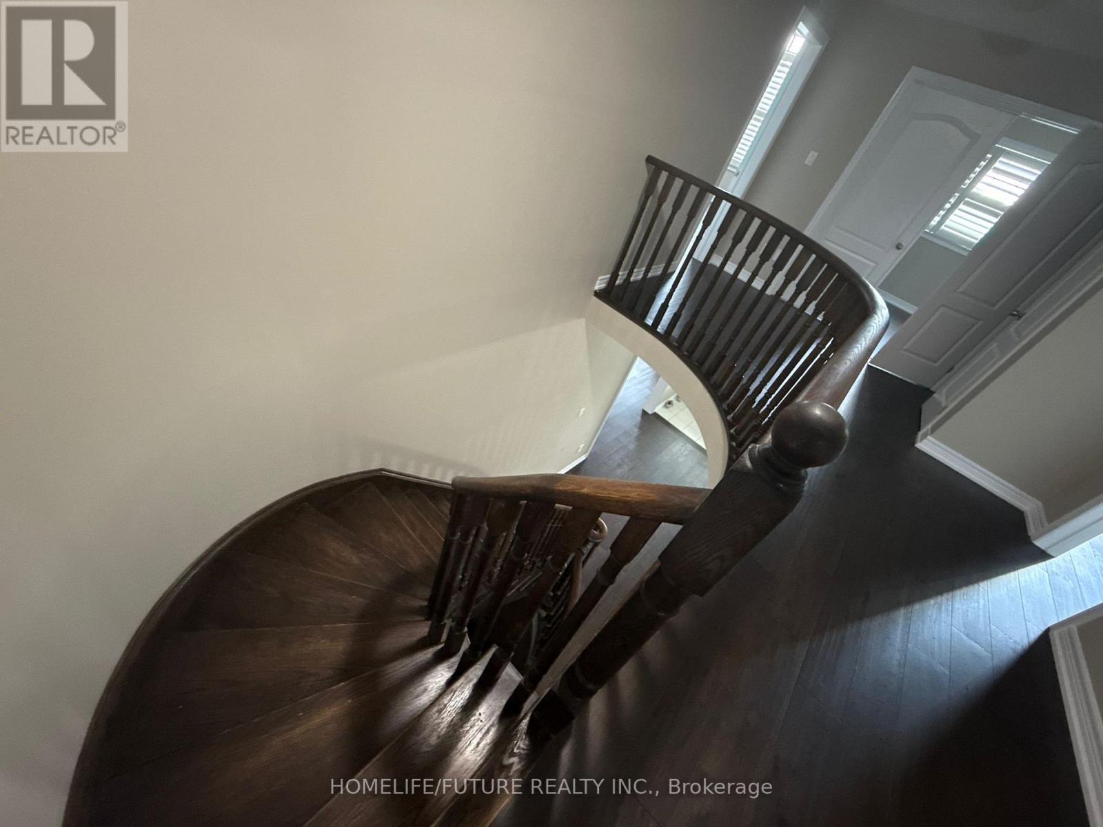 1399 Lormel Gate, Innisfil, Ontario  L0L 1W0 - Photo 10 - N12372291