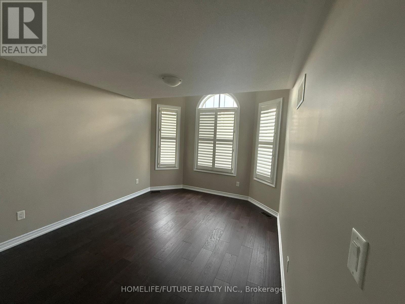1399 Lormel Gate, Innisfil, Ontario  L0L 1W0 - Photo 13 - N12372291