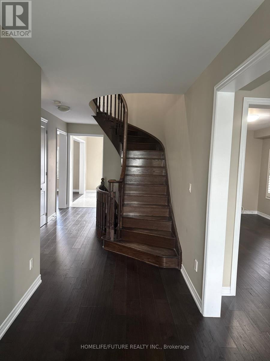 1399 Lormel Gate, Innisfil, Ontario  L0L 1W0 - Photo 9 - N12372291