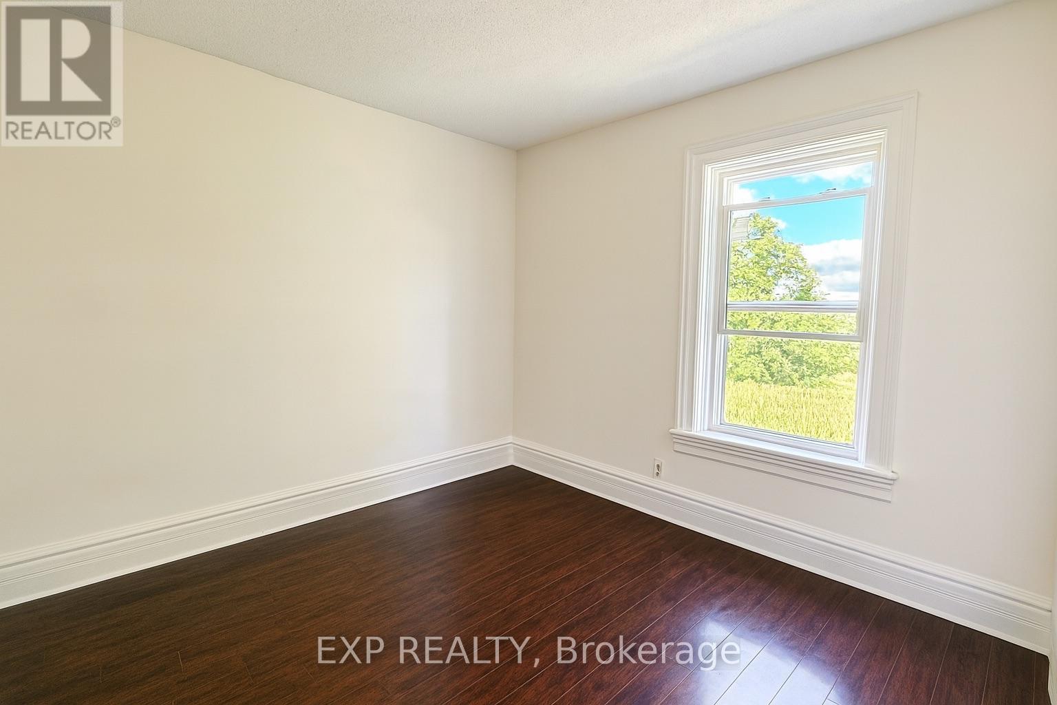 9679 Hunsden Sdrd, Caledon, Ontario  L7E 0J8 - Photo 11 - W12372292