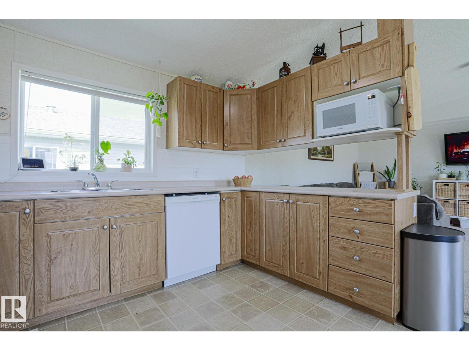 4000 Aspen Wy, Leduc, Alberta  T9E 8P9 - Photo 10 - E4449672