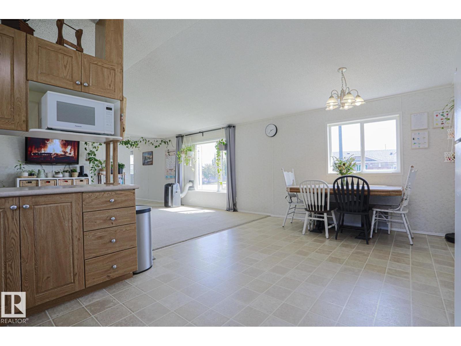 4000 Aspen Wy, Leduc, Alberta  T9E 8P9 - Photo 9 - E4449672