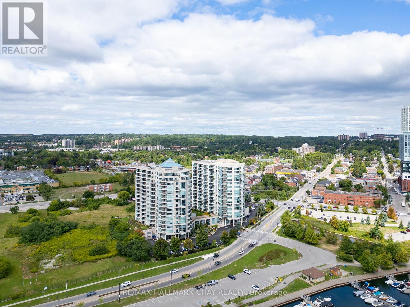 310 - 2 Toronto Street, Barrie, Ontario  L4N 9R2 - Photo 21 - S12361092