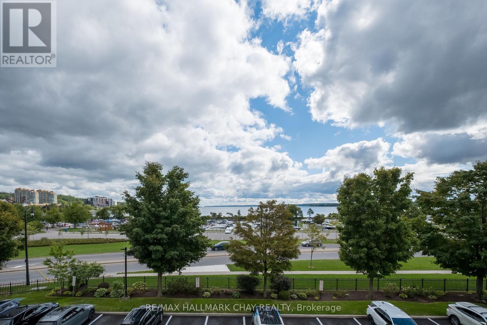 310 - 2 Toronto Street, Barrie, Ontario  L4N 9R2 - Photo 33 - S12361092