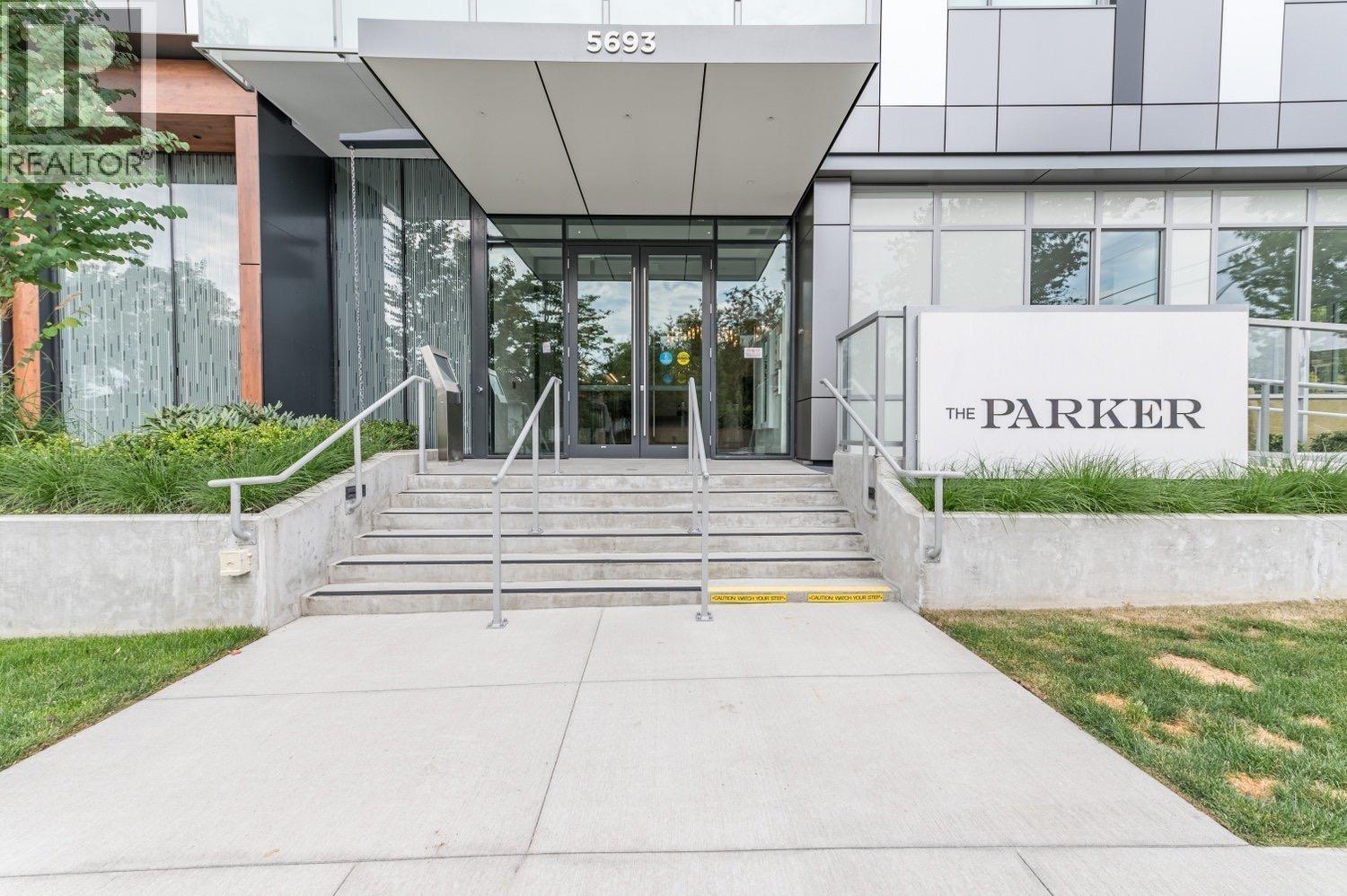 204 5693 Elizabeth Street, Vancouver, British Columbia  V5Y 3K1 - Photo 1 - R3041696