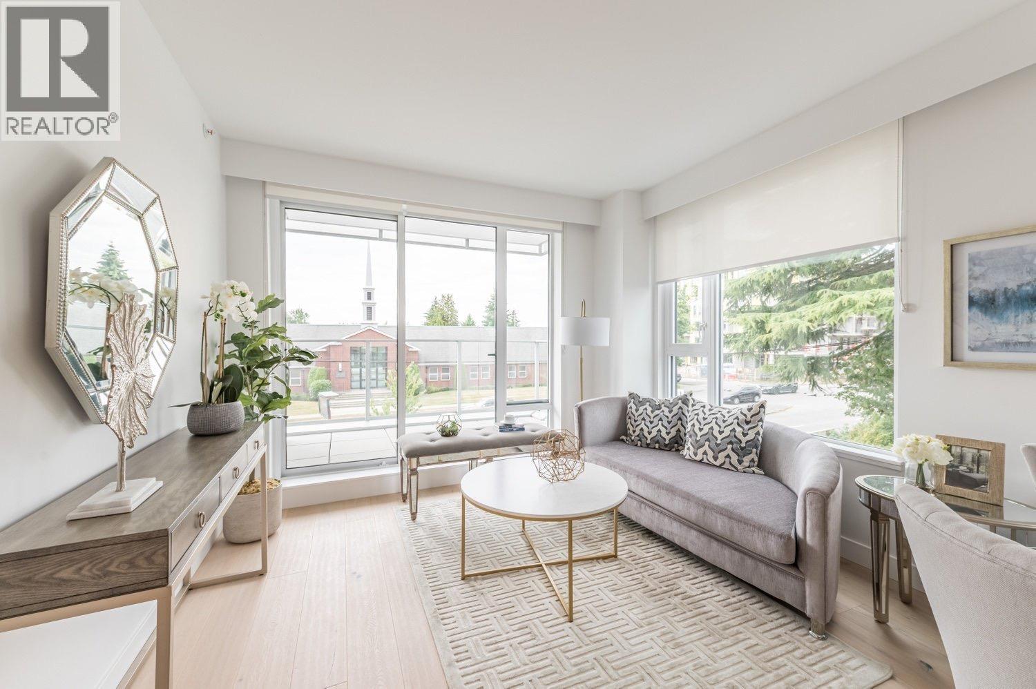 204 5693 Elizabeth Street, Vancouver, British Columbia  V5Y 3K1 - Photo 2 - R3041696